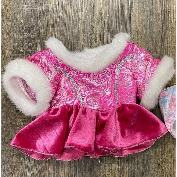 Build a Bear Ice Skating Dress Faux Fur Hot Pink Sparkles Skater Outfit Clothes - Picture 1 of 8